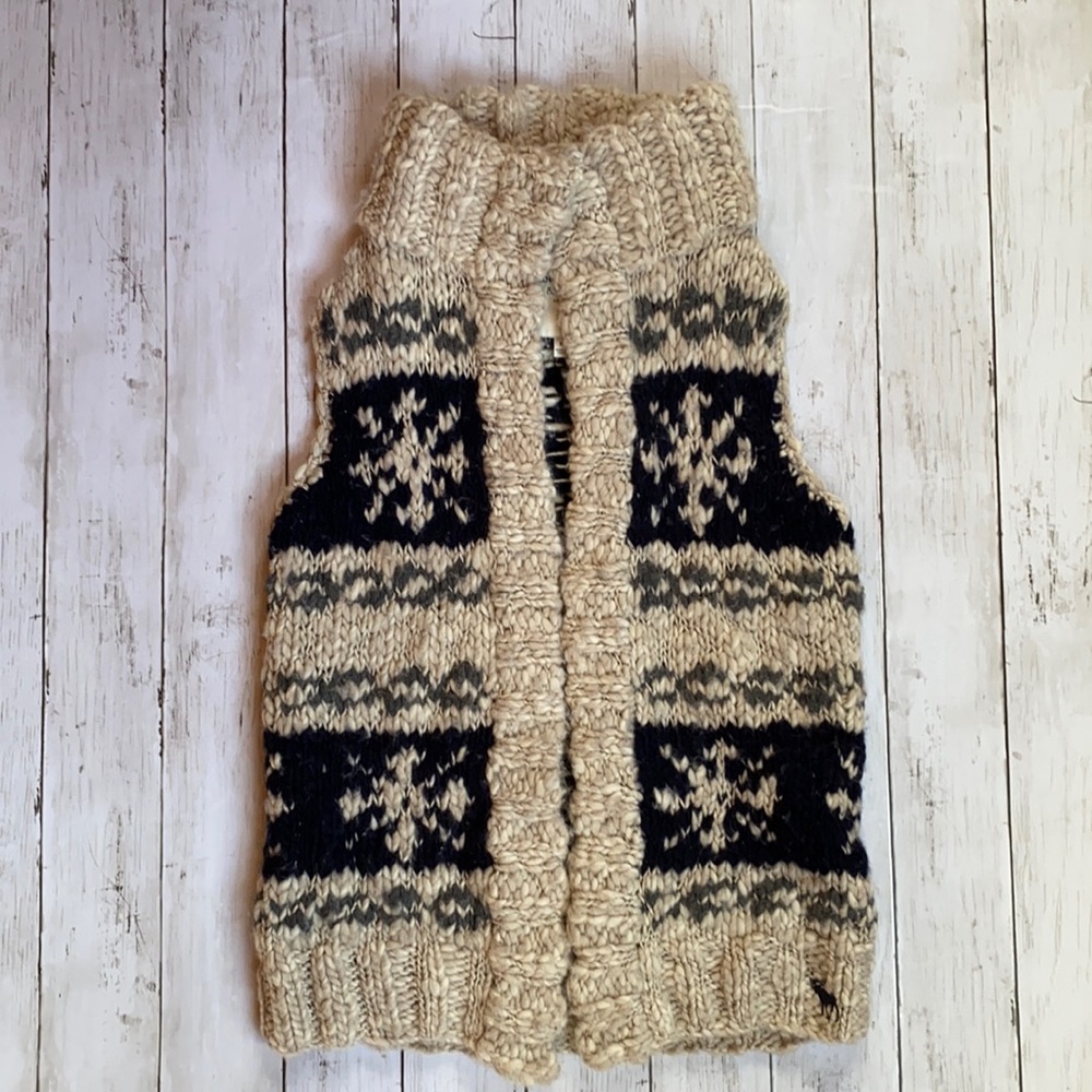 Abercrombie & Fitch knit vest.  Medium
